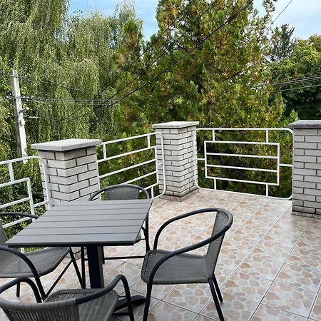 Petoefi Vendeghaz 3* Eger