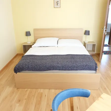 Penzion Petoefi Vendeghaz 3*