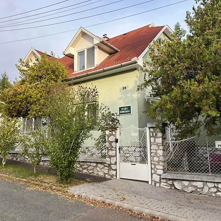 Petoefi Vendeghaz Eger